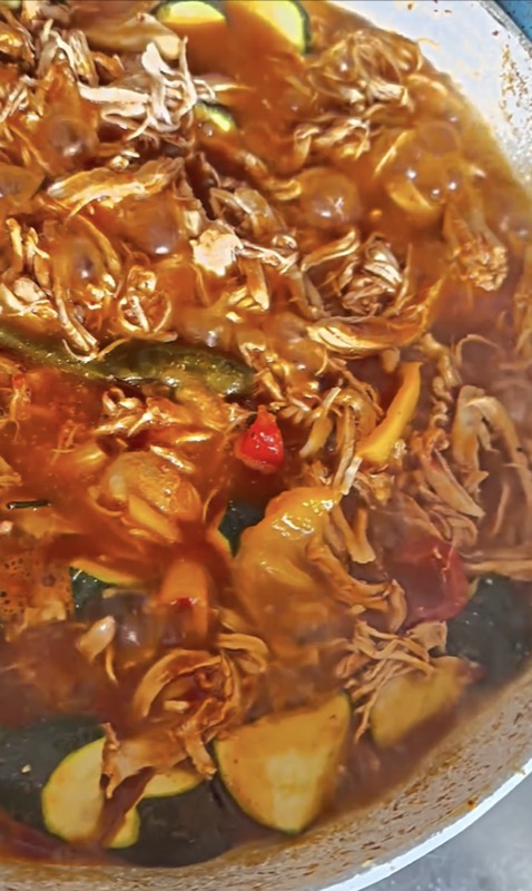 Szechuan Spicy Chicken with zucchini and peppers